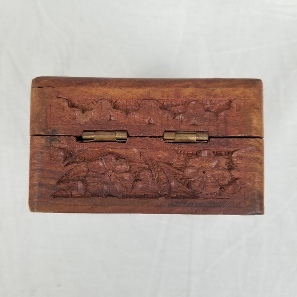 3 vintage wicker Trivets &  little etched wooden trinket box - Picture 11 of 15